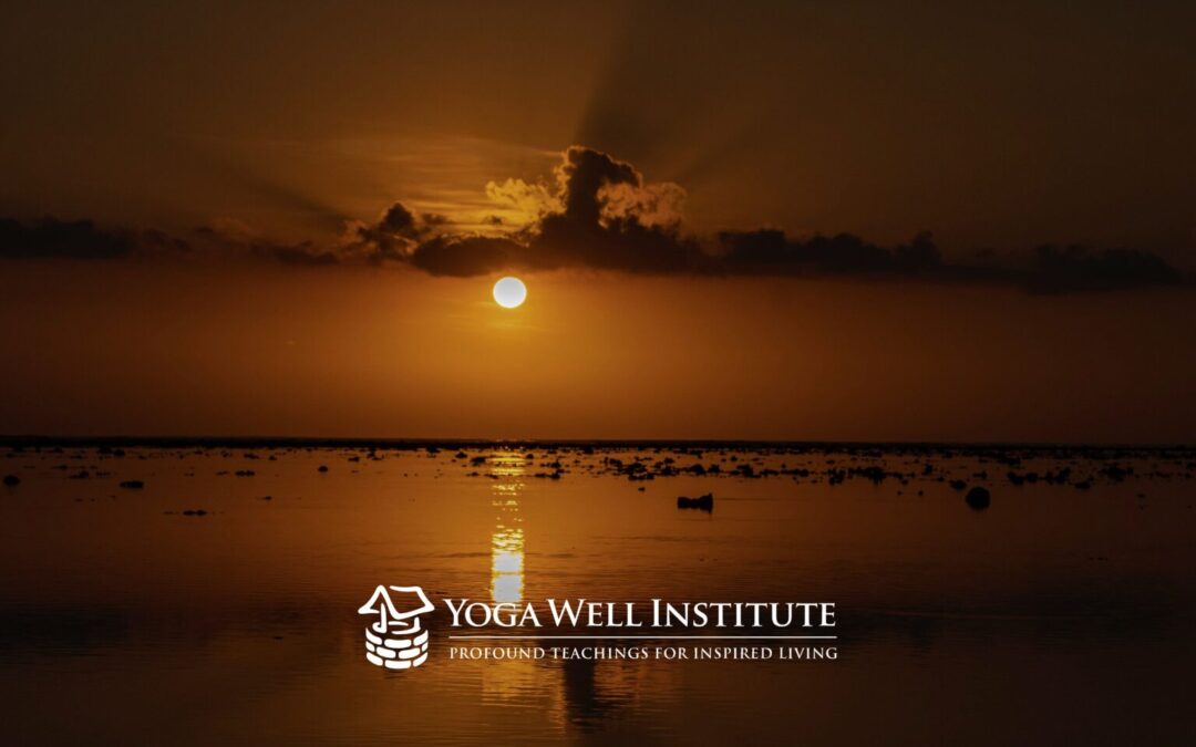 An Introduction to the Yogasūtra